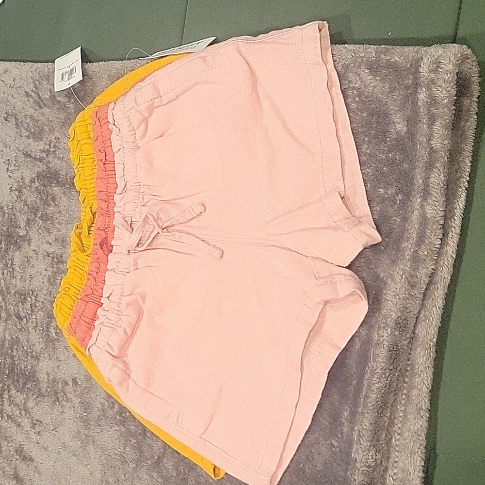 3 pair of old navy linen shorts
